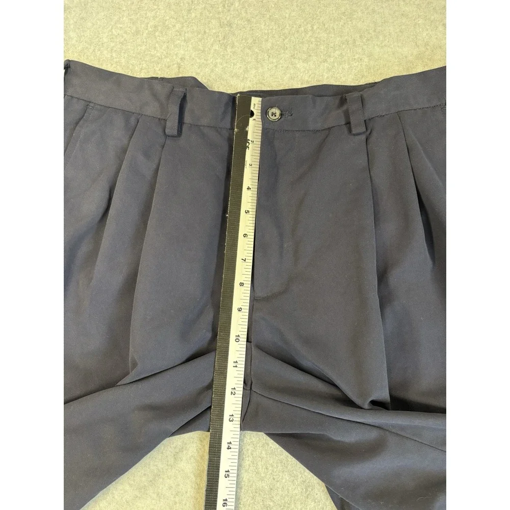 Izod Golf Shorts Men's 36 Pleated Navy Blue Old Money Academic Athleisure Preppy